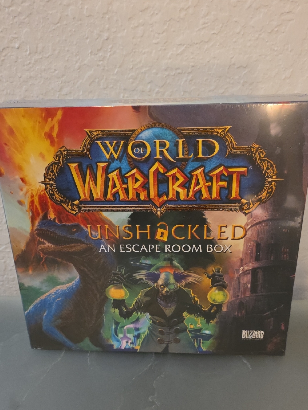 World of Warcraft Unshackled Escape Room Box - Multicolor